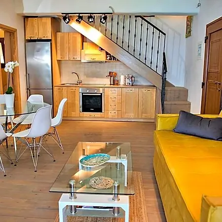 Agapi Hotel 4*